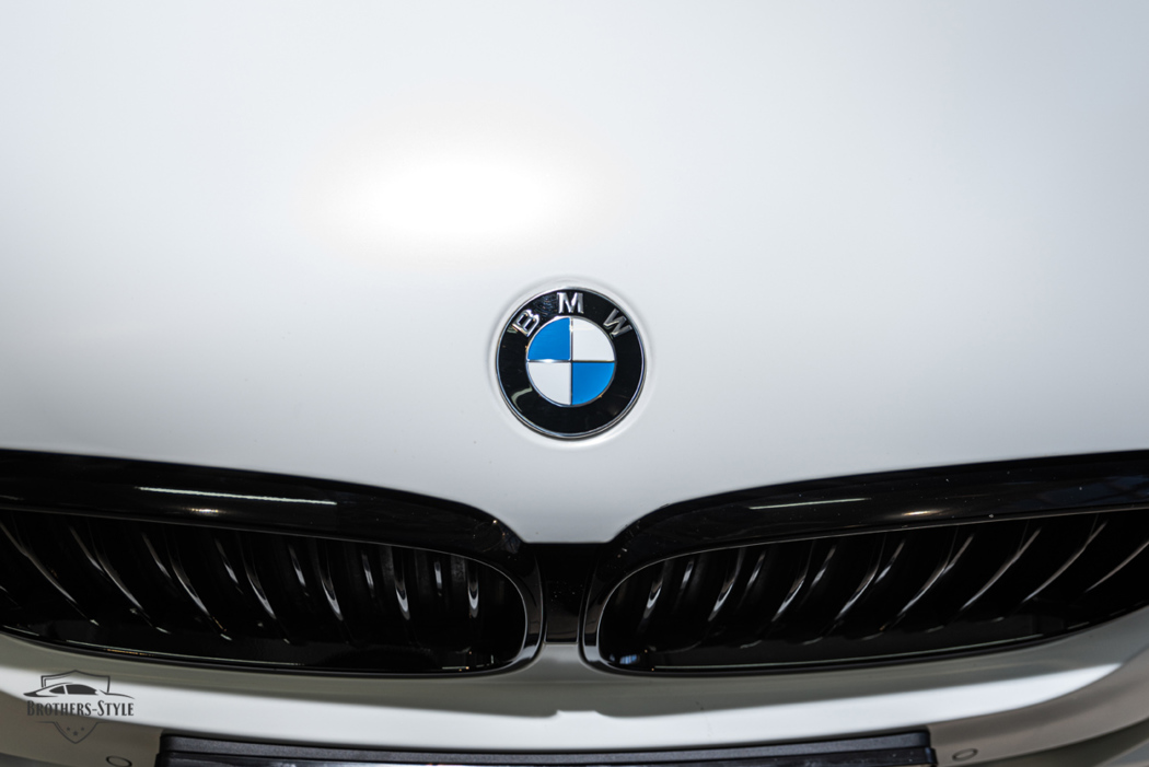 BMW 5 G30 - LLumar Platinum Plus PPF Matte