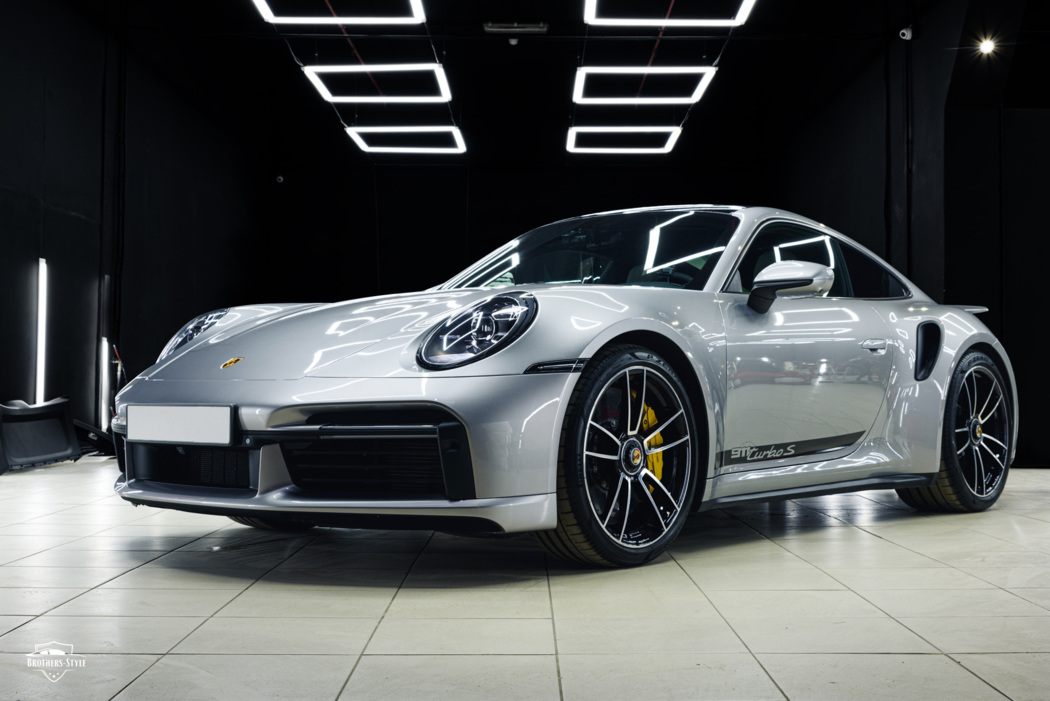 Антигравийная защита Porsche 911 Turbo S