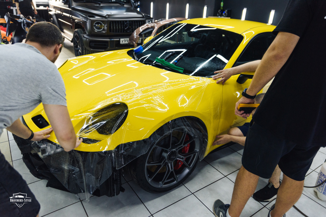 Оклейка Porsche 911 GT3 полиуретановой плёнкой