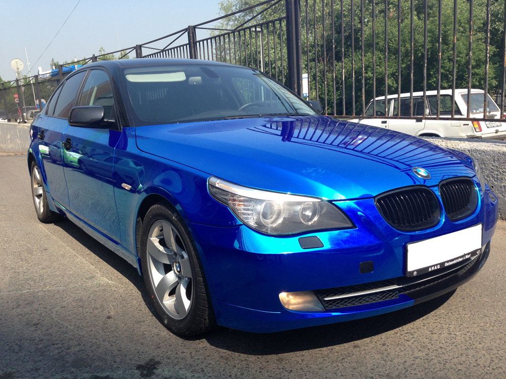 Синий металлик купить. BMW 5 e60 синяя. БМВ е60 темно синяя. BMW e60 темно синяя. BMW e60 Blue Matte.