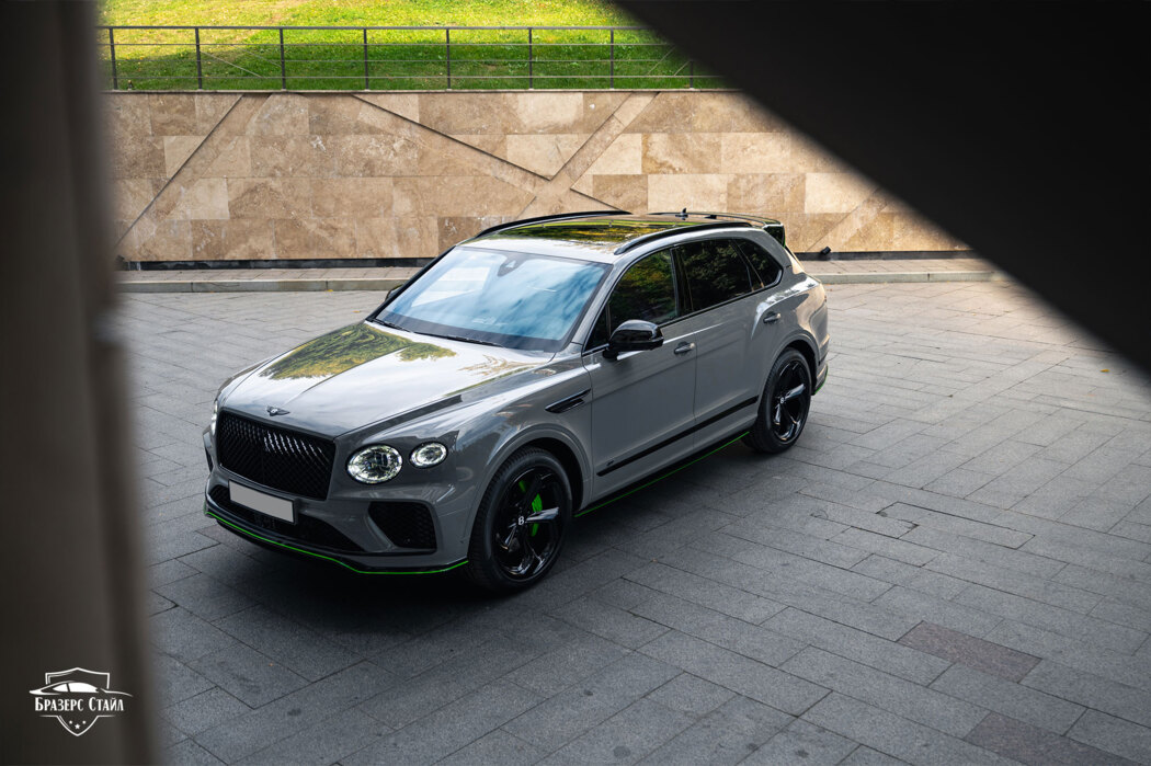 Бентли Бентайга