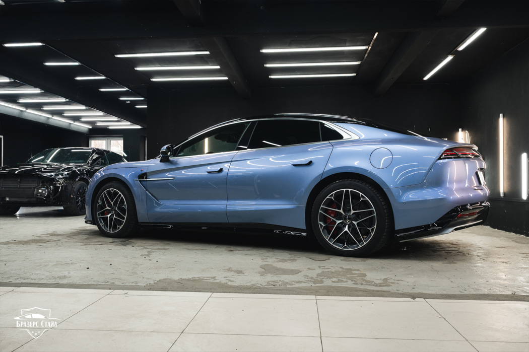 Yangwang U7 BYD Yangwang U7