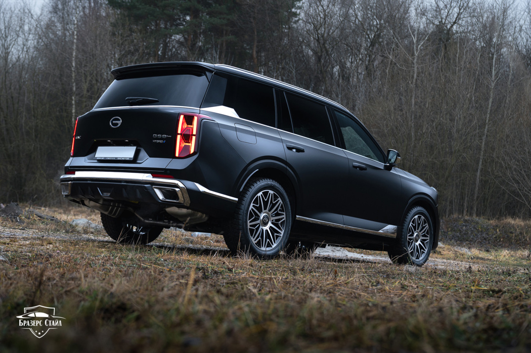 Чёрный матовый GAC GS8